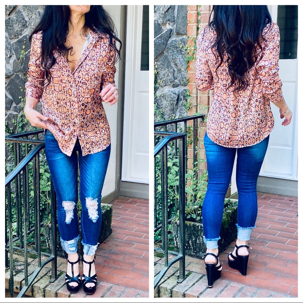 Snakeskin print button down blouse - Picture 2 of 8